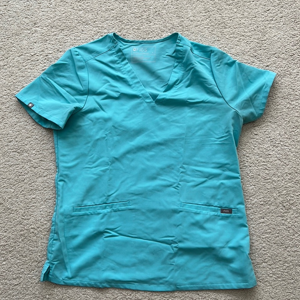 figs aqua top 2 pocket